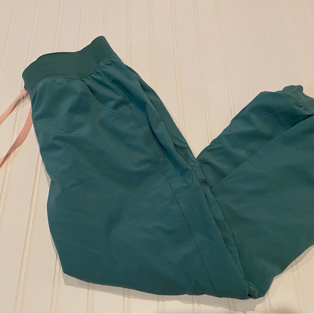 FIGS FreeX Eucalyptus High Waisted Zamora Joggers